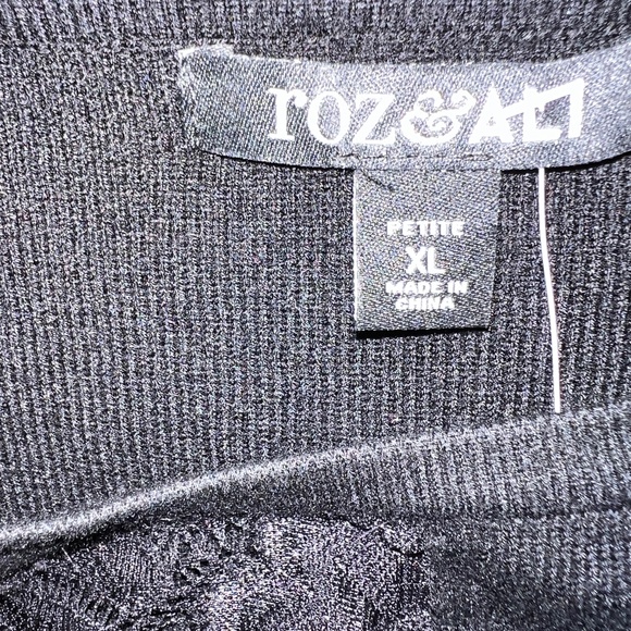 #A311  Roz & Ali  Black Sweater Lace Cottagecore Vintage Romantic Pre-0wned XL - Picture 5 of 8